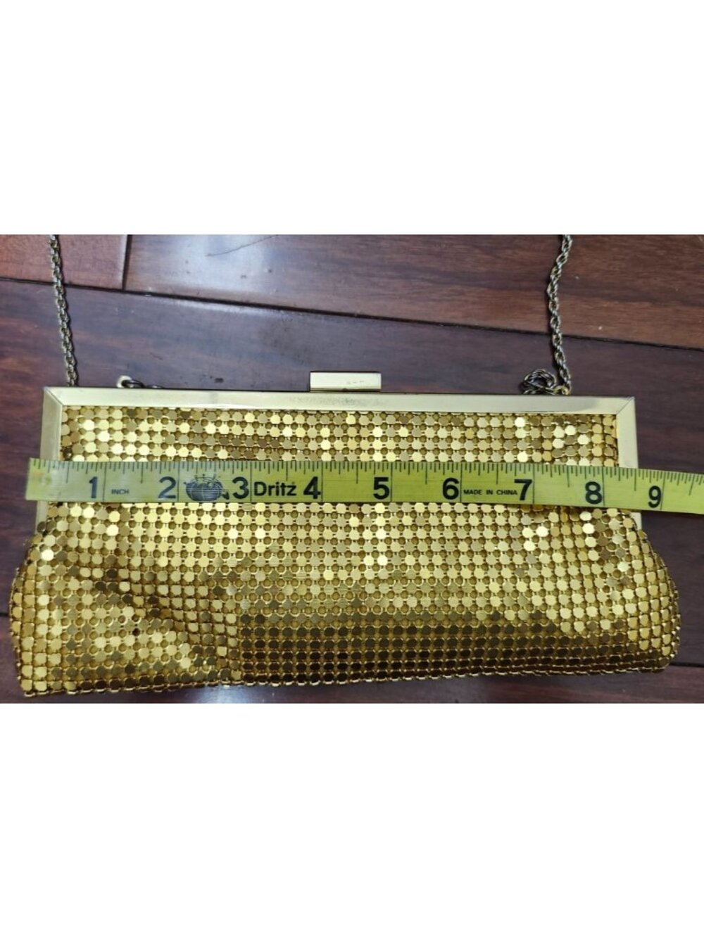 Vintage La Regale Gold Metal Mesh Evening Bag Chain Shoulder Clutch Purse - Picture 10 of 11